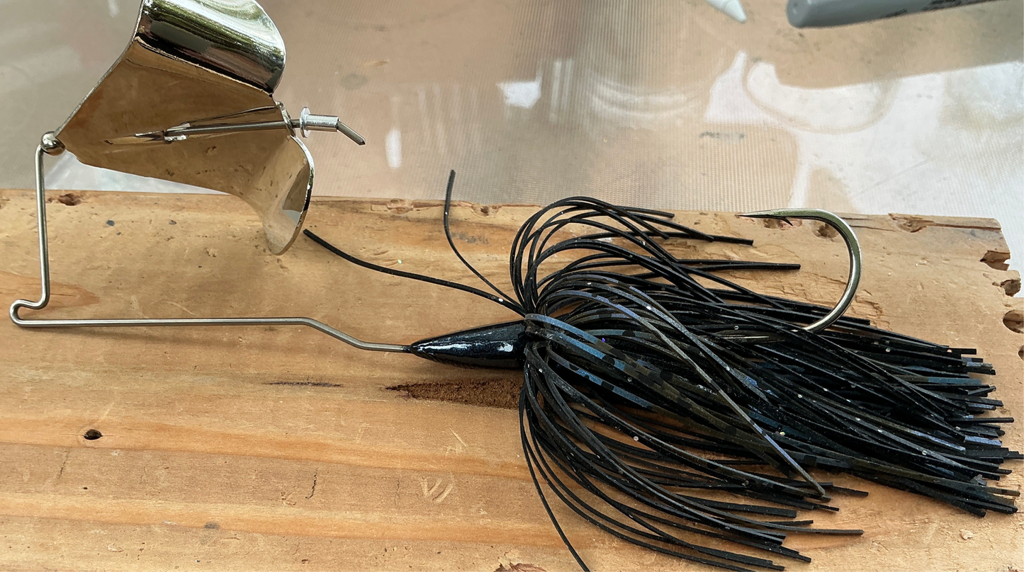 Black n blue B9 Buzzbait
